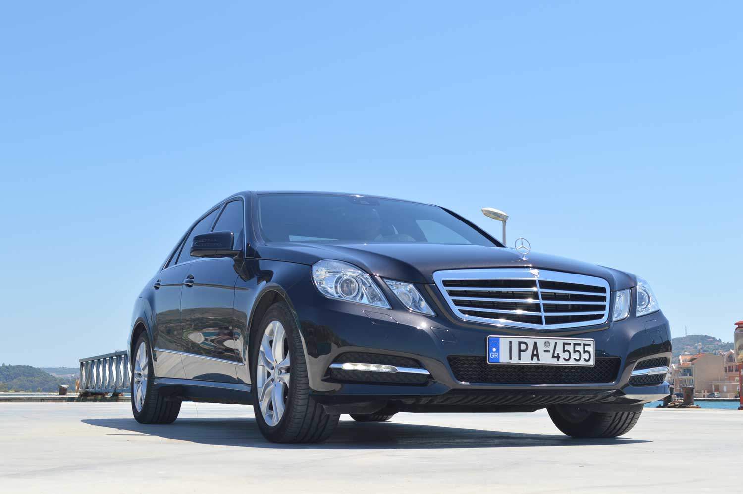 Luxury VIP Limousine Mercedes 300 E Class